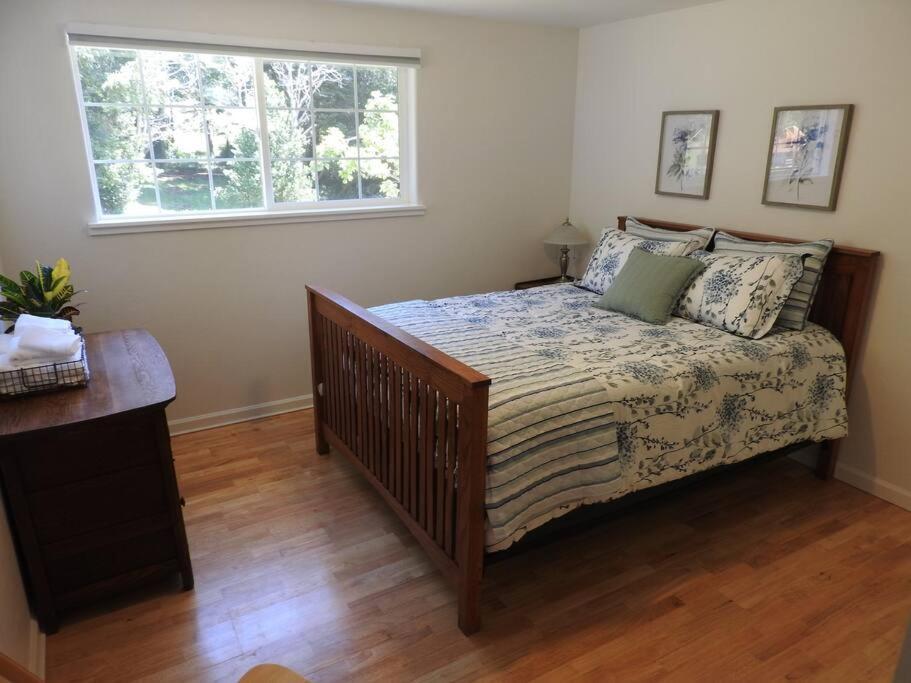 Coastal Charm: Sw Oregon Home On 2+ Quiet Acres Carpenterville Luaran gambar